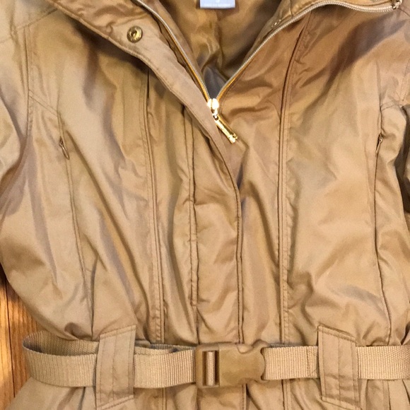 ‼️SOLD‼️ Down Jacket with Fur-Lined Hood - Picture 4 of 5